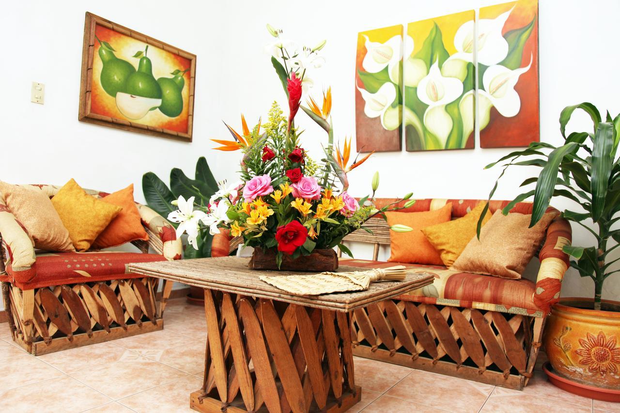 Hostal Casa Blanca Comala Exterior foto